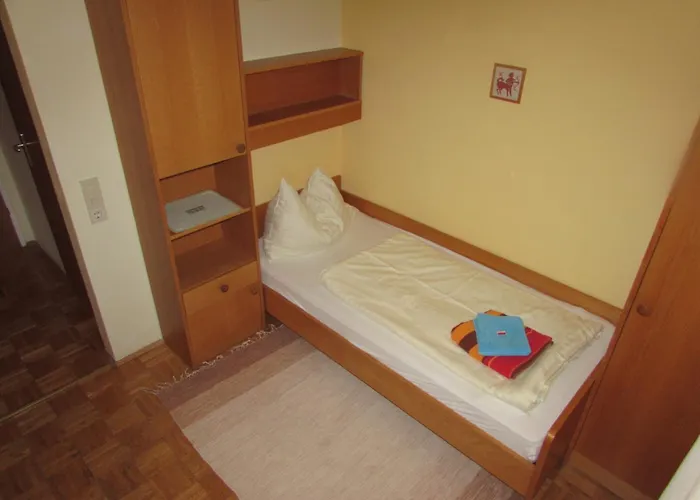 Gasthof Und Kulmberghof Gossendorf (Sudoststeiermark)